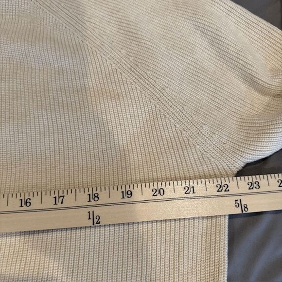 ZARA Men's Rib Knit Raglan Sweater Cream Crew Neck Size Medium - Picture 6 of 9